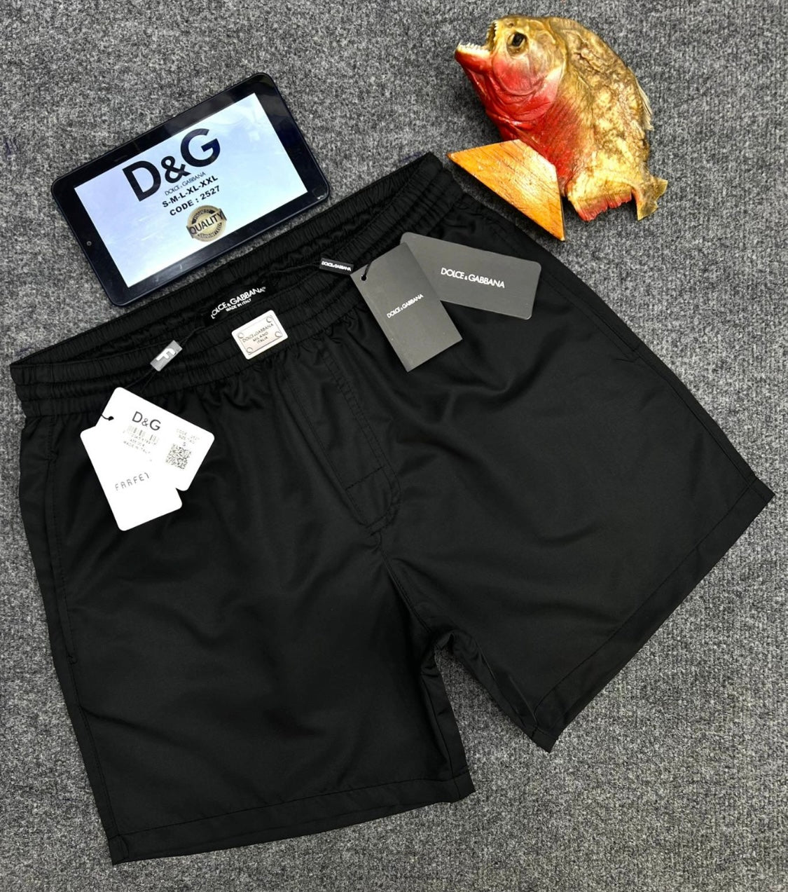 D&G Black
